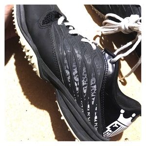 Brine Womens Turf Shoes size 8